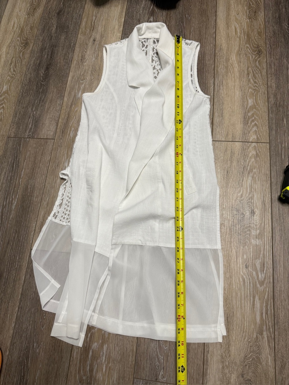 #19) Sleeveless Open-Front White Long Vest With Pockets - Picture 5 of 5